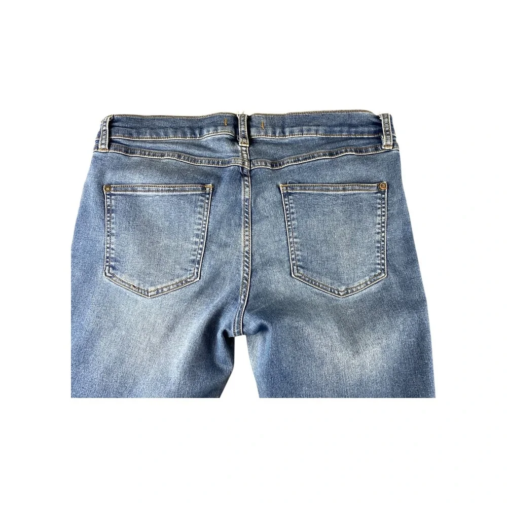 Free People Mid Rise Flare Jeans Medium Wash‎ Blue Denim Size 29